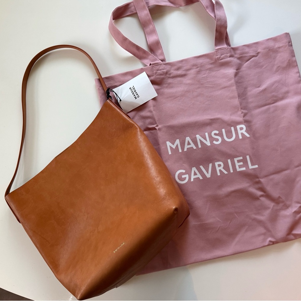 Mansur Gavriel Everyday Cabas Tote in “Camilo”. NWT